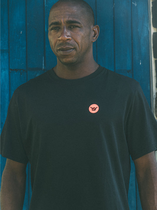 Camiseta Manga Curta Preta Hang Loose Sentence