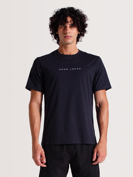 Camiseta Preta Manga Curta Especial Hang Loose Institution