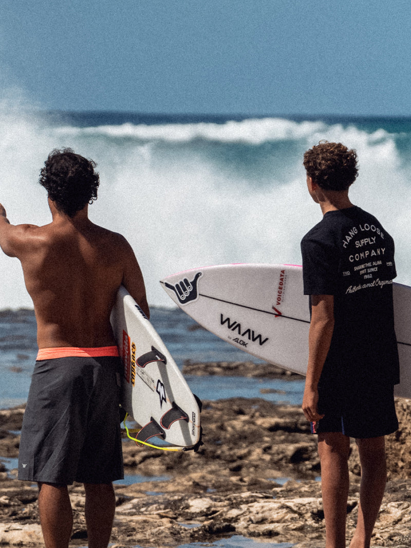 Camiseta Manga Curta Preta Masculina Hang Loose Company