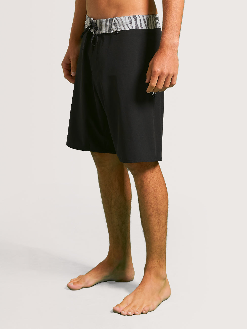 Bermuda Masculina PAIGE Thompson - Sarja Macia Com Elastano | Casual Confortável