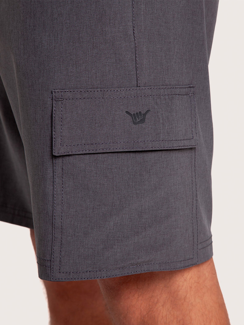 Bermuda Híbrida Hang Loose Preta com Bolsos Cargo Wash