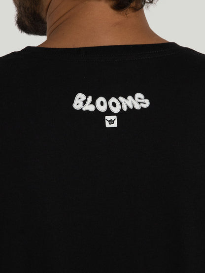 Camiseta Hang Loose Blooms Preta