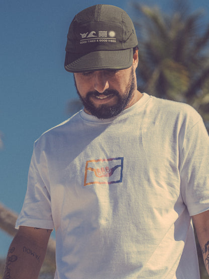 Camiseta Manga Curta Branca Hang Loose Summer