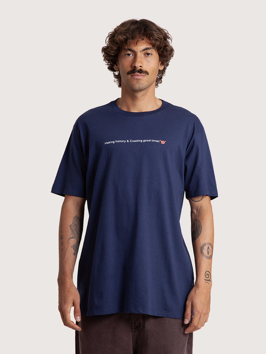 Camiseta Manga Curta Azul Marinho Hang Loose Goodtimes