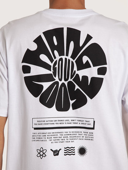 Camiseta Manga Curta Branca Hang Loose Mood