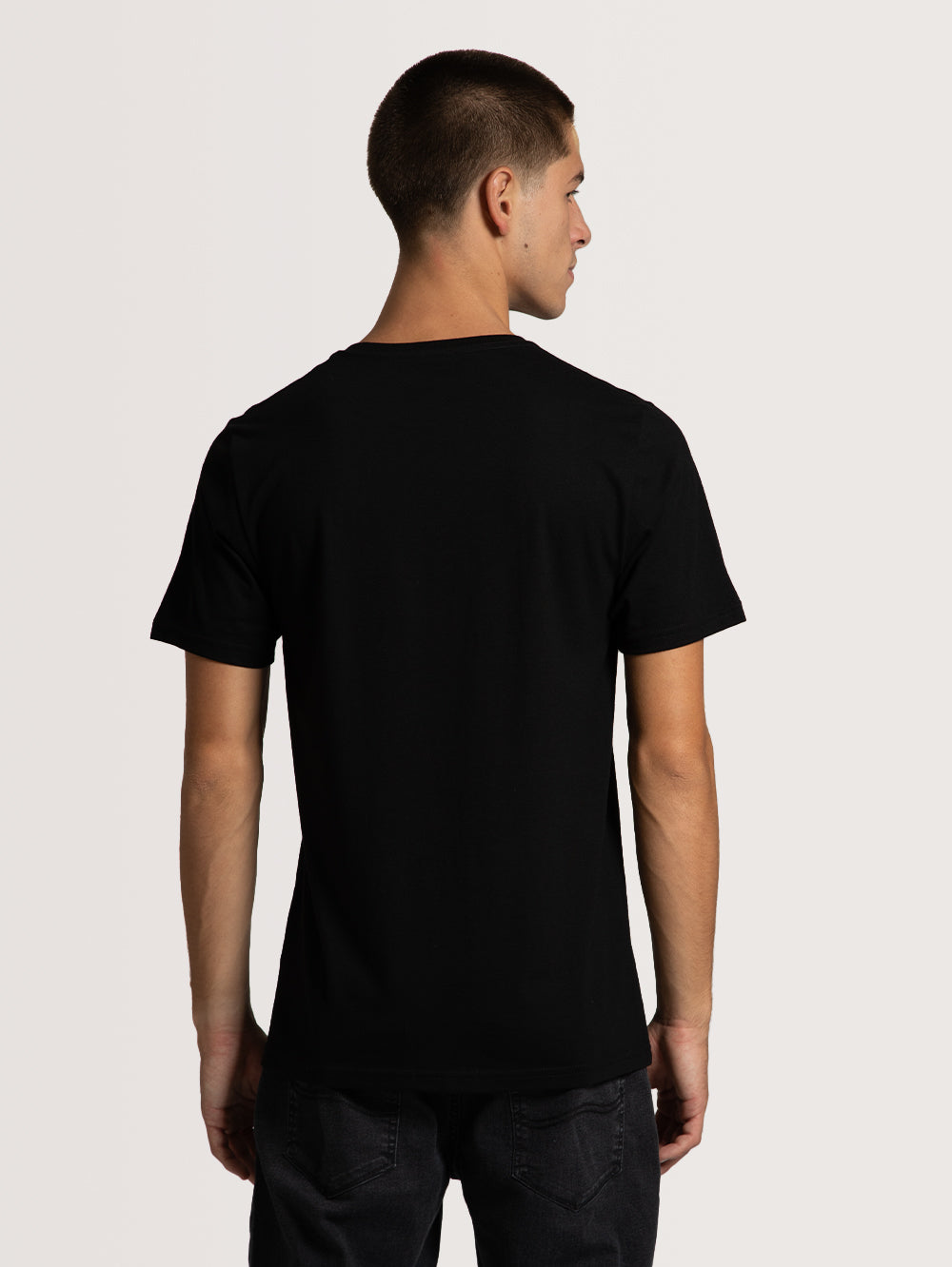 Camiseta Especial Hang Loose Required Preto