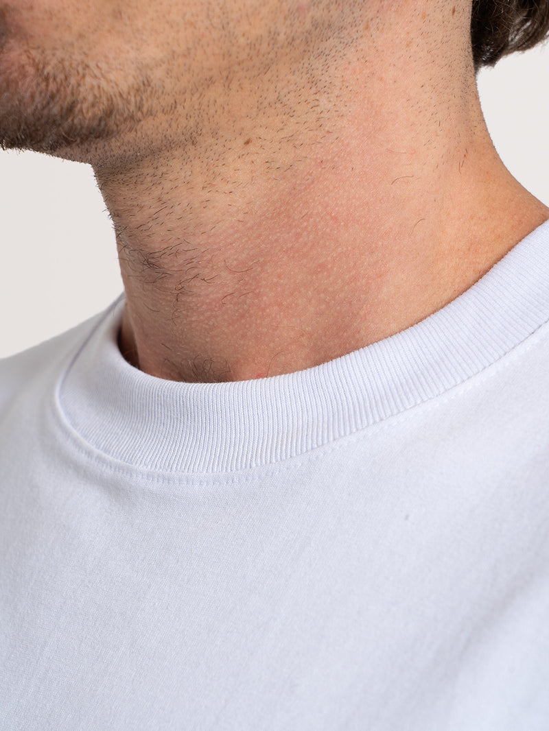 Camiseta Especial Branca Hang Loose Lírio