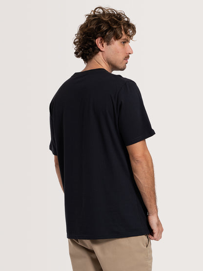 Camiseta Especial Preta Hang Loose Retro