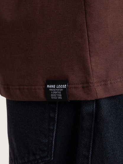 Camiseta Loose Fit Marrom Masculina Hang Loose Typo