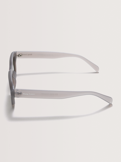 Óculos de Sol Retangular Cinza Hang Loose Âmbar