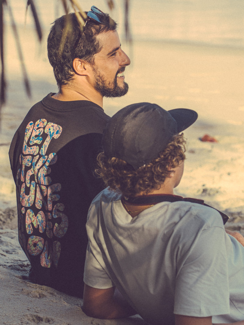 Camiseta Especial Preta Hang Loose Surftimes