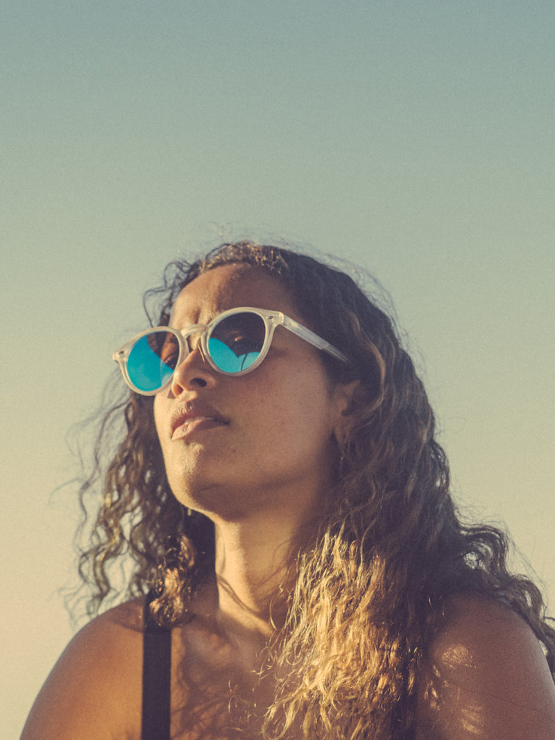 Óculos de Sol Redondo Branco Hang Loose Ice