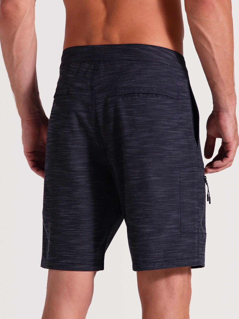 Bermuda Híbrida 19 pol Preto Zippy | Hang Loose – Hang Loose Brasil